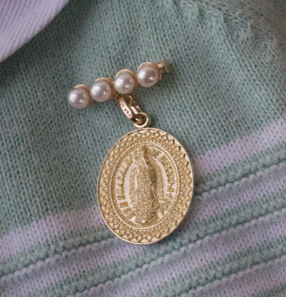 Medalla Oval Virgen de Guadalupe Troquelada