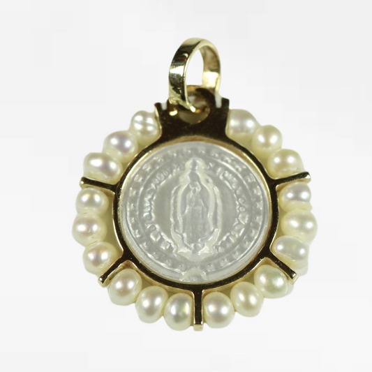 Medalla Redonda Virgen Guadalupe Troquel Madre Perla con Perlas